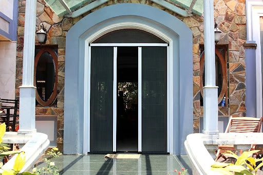 Cửa lưới chống muỗi thông minh loại xếp không ray